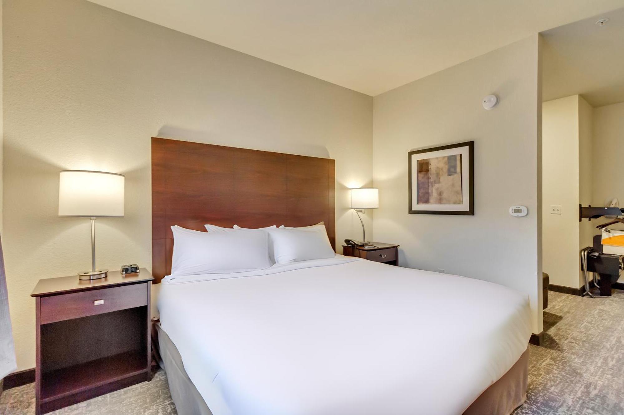 Comfort Inn & Suites Morgan - South Ogden Екстериор снимка